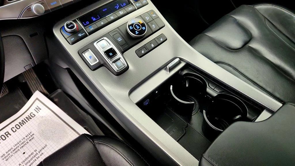Used 2020 Hyper White Hyundai SEL AWD w/ Premium Pkg & Sunroof image 17