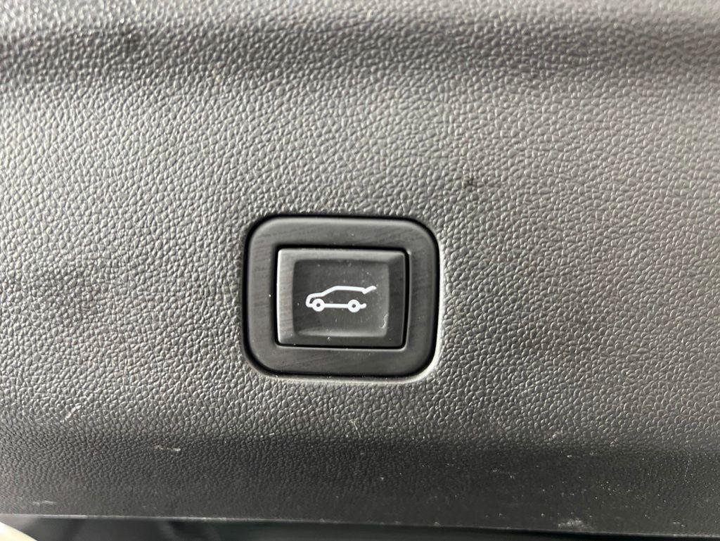 Used 2023 Summit White Chevrolet LT image 20