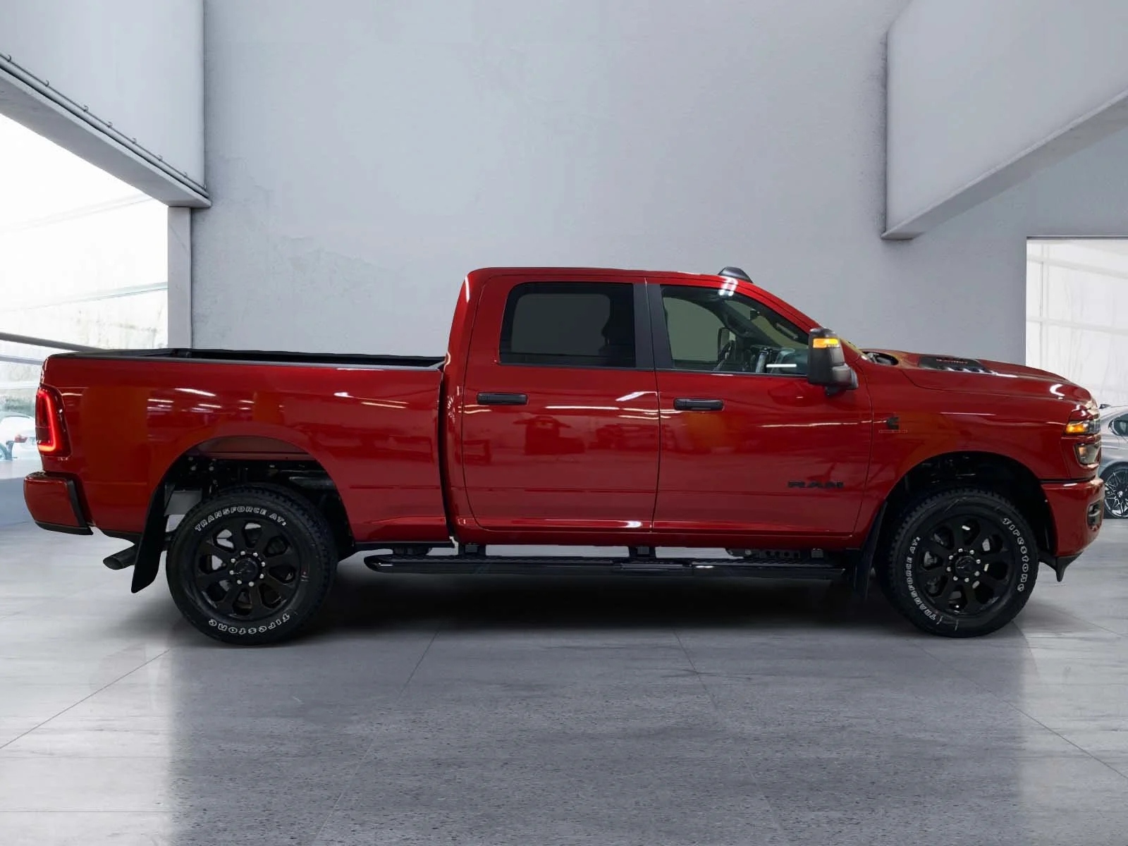 New 2026 MOLTEN RED PEARL Ram Big Horn image 6