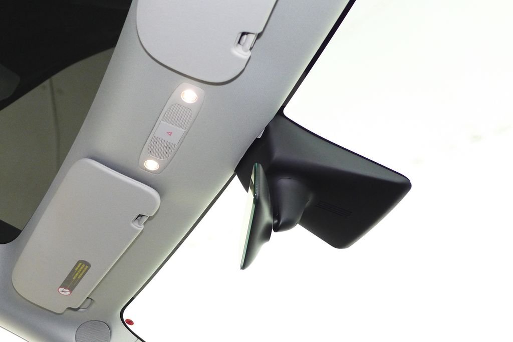 Used 2022 Pearl White Multi-Coat Tesla Long Range image 17