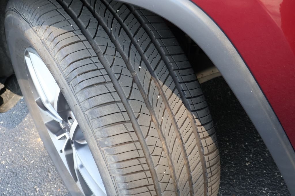 Used 2022 Red Jeep Limited image 13