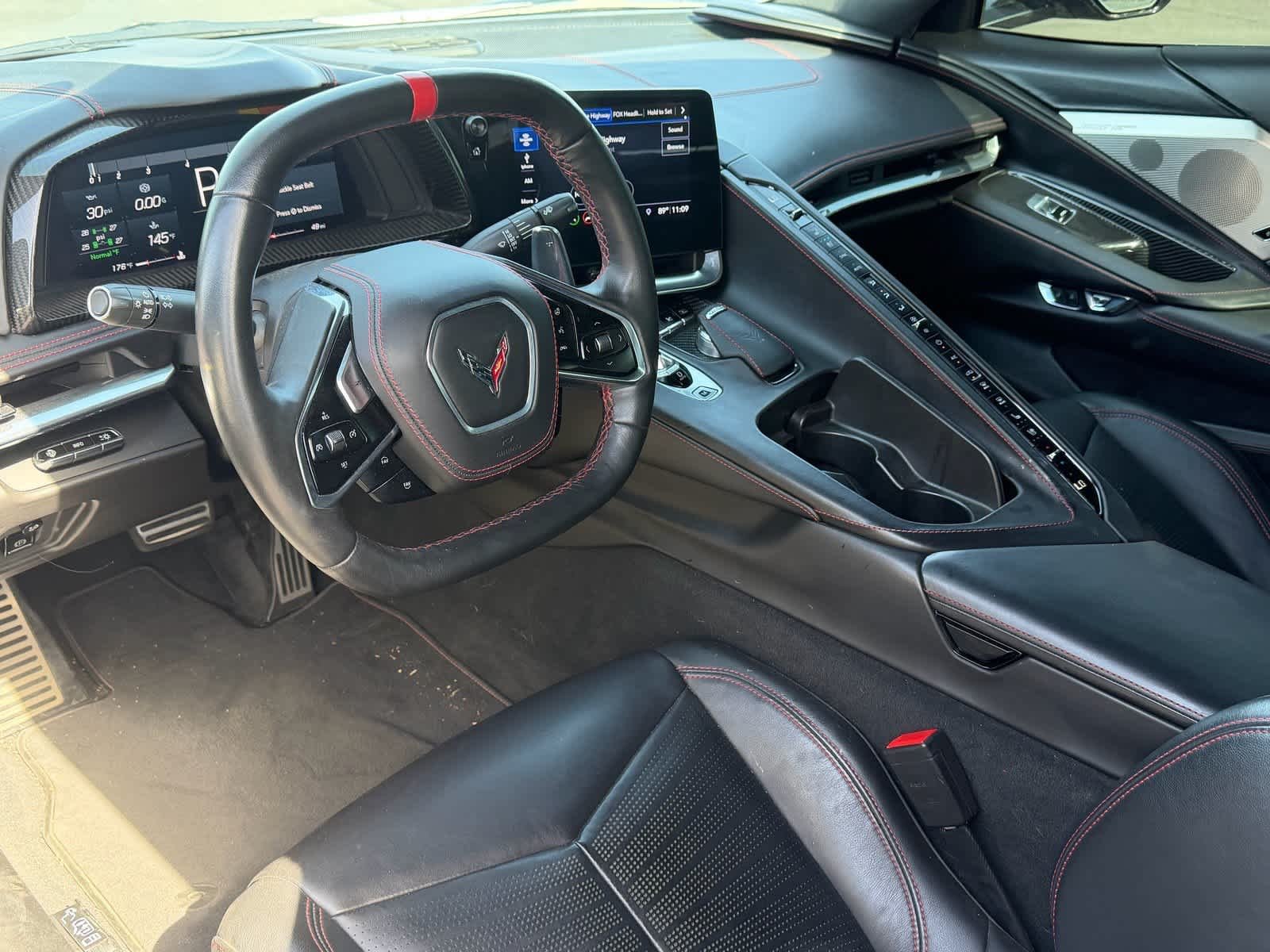 Used 2020 Black Chevrolet 3LT image 7