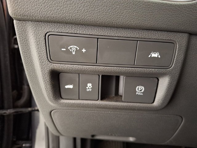 Certified Used 2021 Gray Hyundai SEL image 32