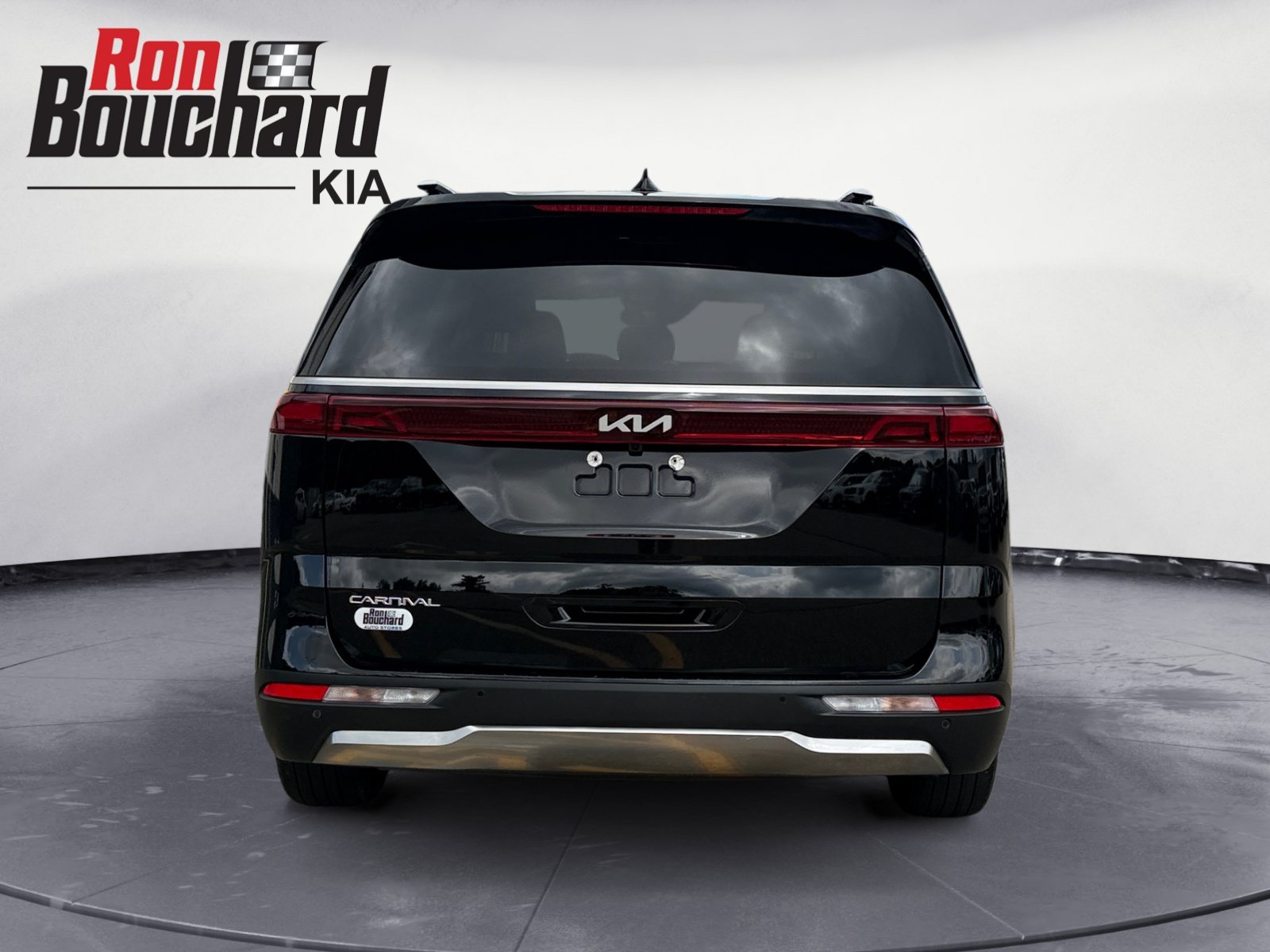 Used 2024 Aurora Black Pearl Kia SX image 3