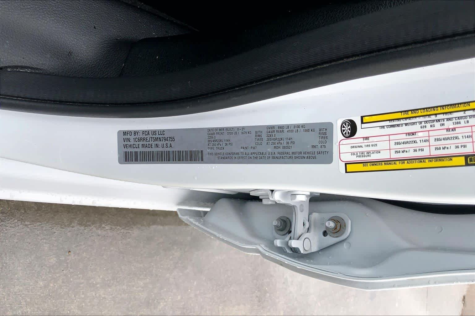 Used 2021 Bright White Clearcoat Ram Laramie image 33