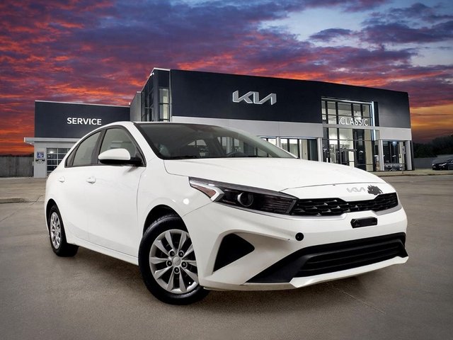 2023 Kia Forte LX