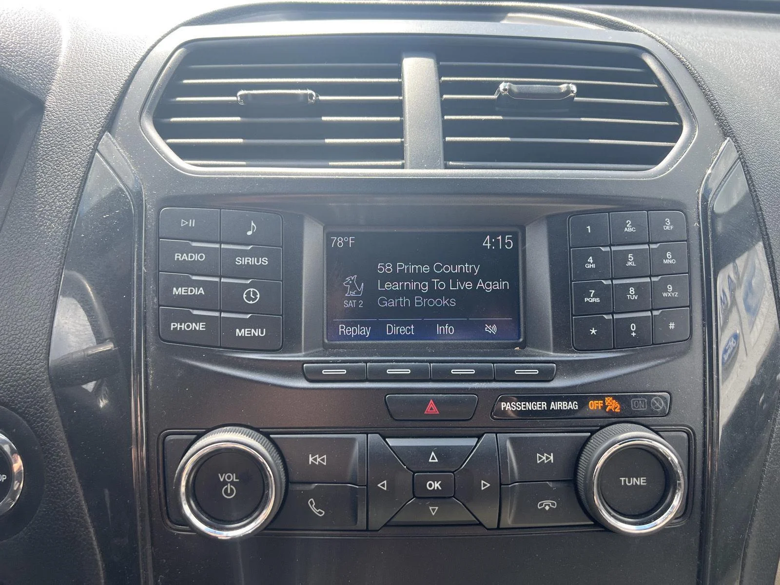 Used 2019 Oxford White Ford XLT image 10