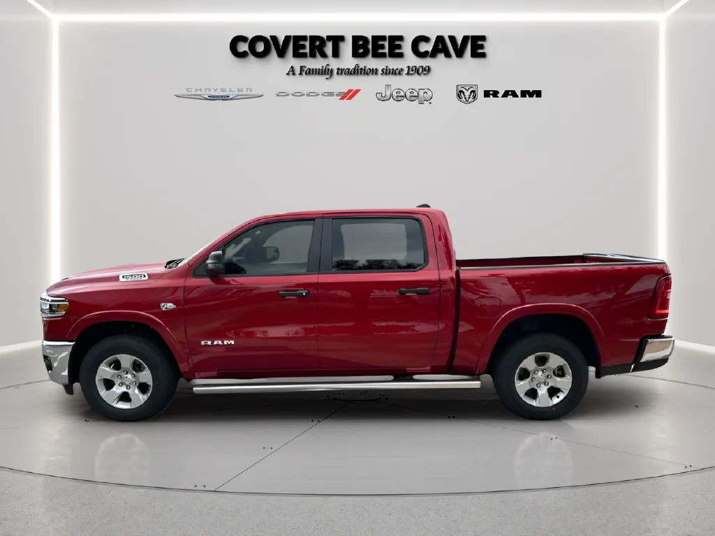 New 2026 Molten Red Pearl-Coat Exterior Paint RAM Big Horn/Lone Star image 6