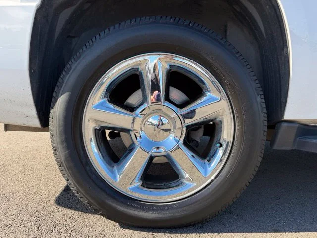 Used 2014 Summit White Chevrolet LTZ image 8