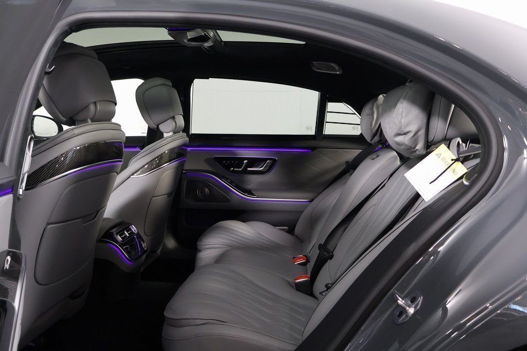 New 2026 MANUFAKTUR Silicon Grey Mercedes-Benz AMG® S 63 E 4MATIC® Sedan image 6