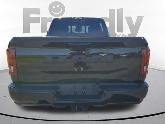 New 2026 Diamond Black Crystal Pearl-Coat Exterior Paint RAM Laramie image 4