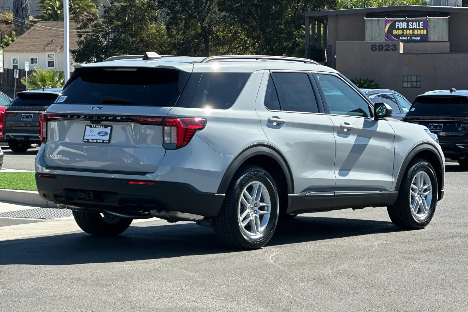 New 2027 White Ford Active image 3