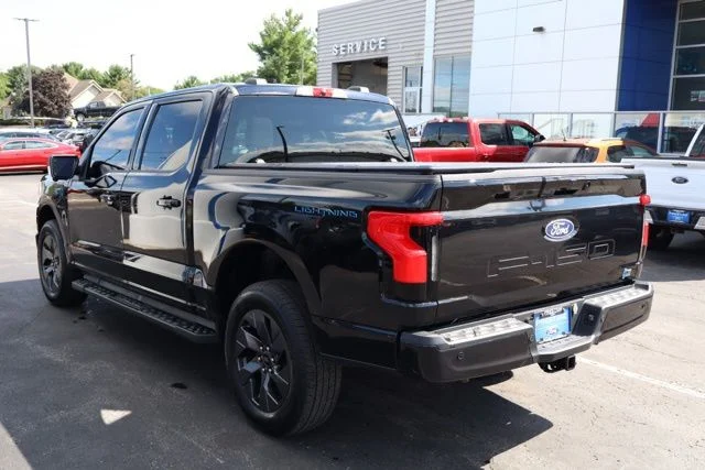 Used 2024 Black Ford Flash image 4