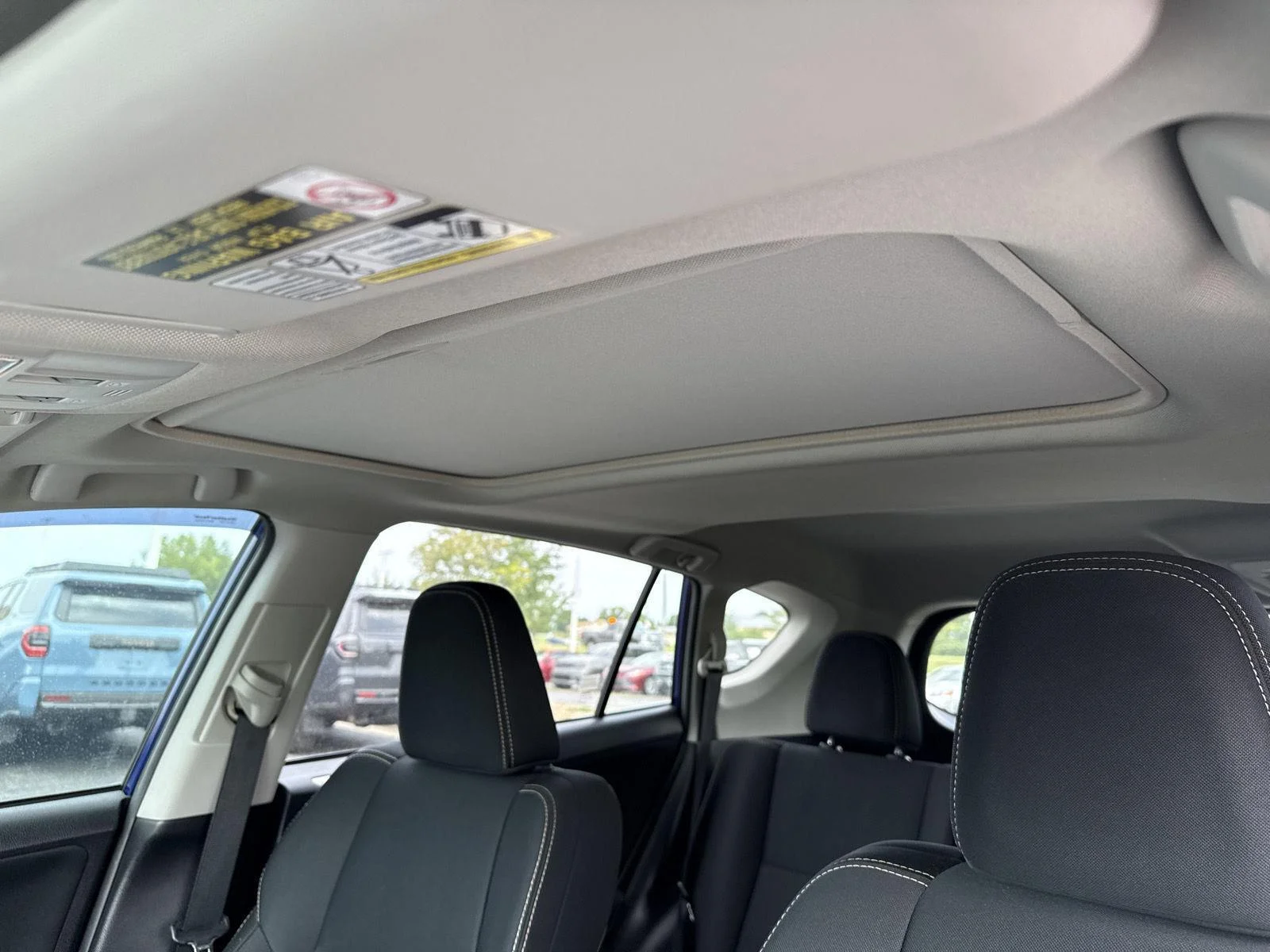 Used 2015 Blue Crush Metallic Toyota XLE image 4