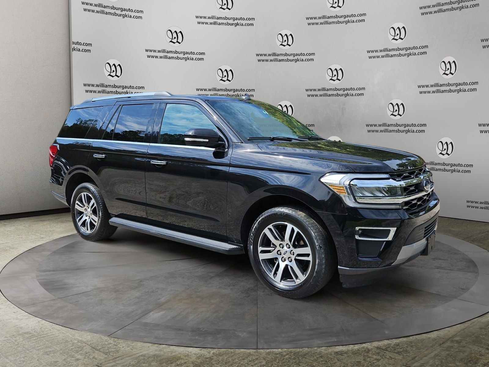 Used 2024 Black Ford Limited image 7