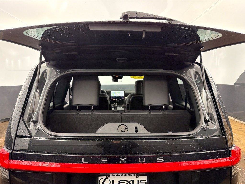 Certified Used 2025 Black Lexus 550 Premium+ image 38