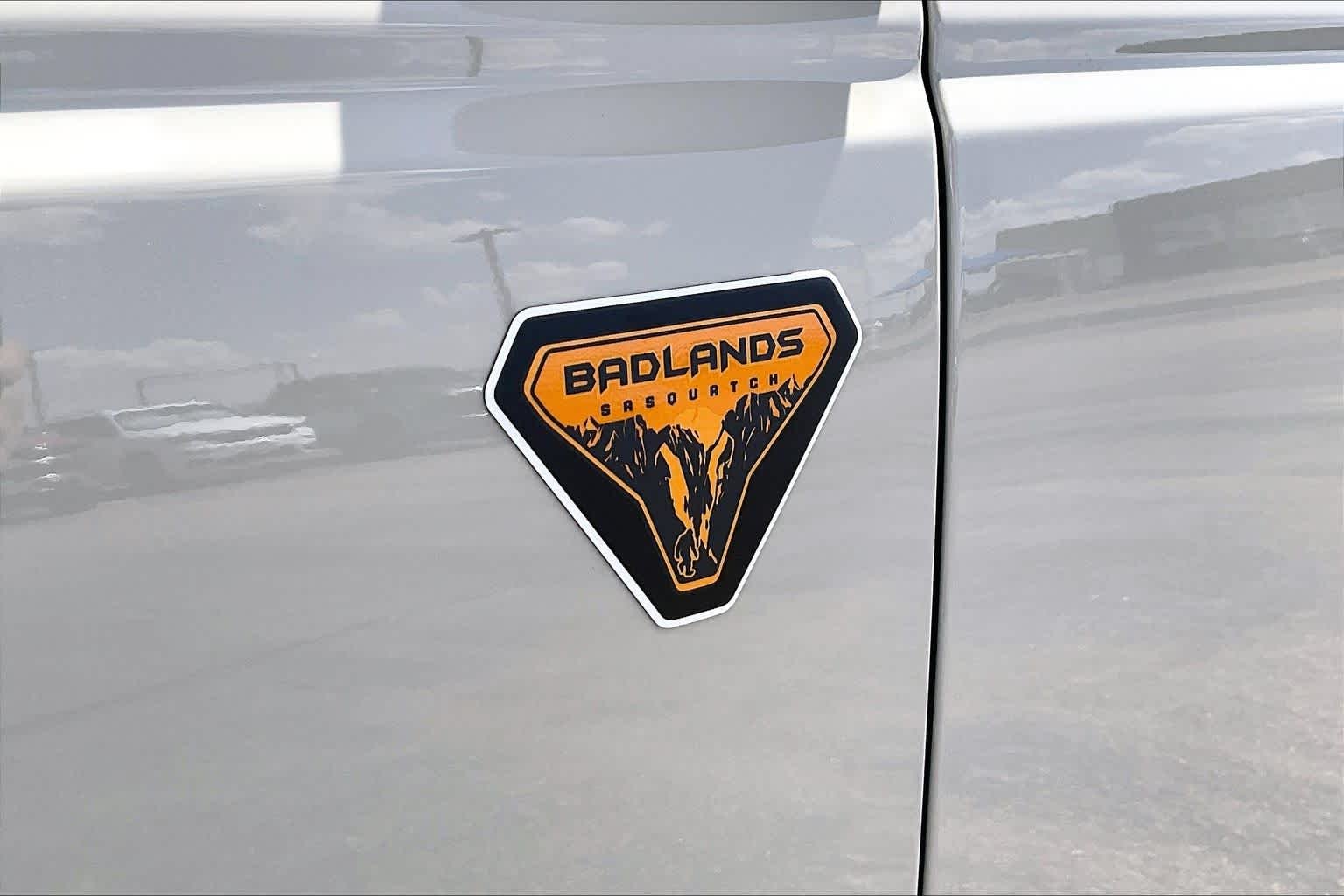 New 2026 Desert Sand Ford Badlands® image 15