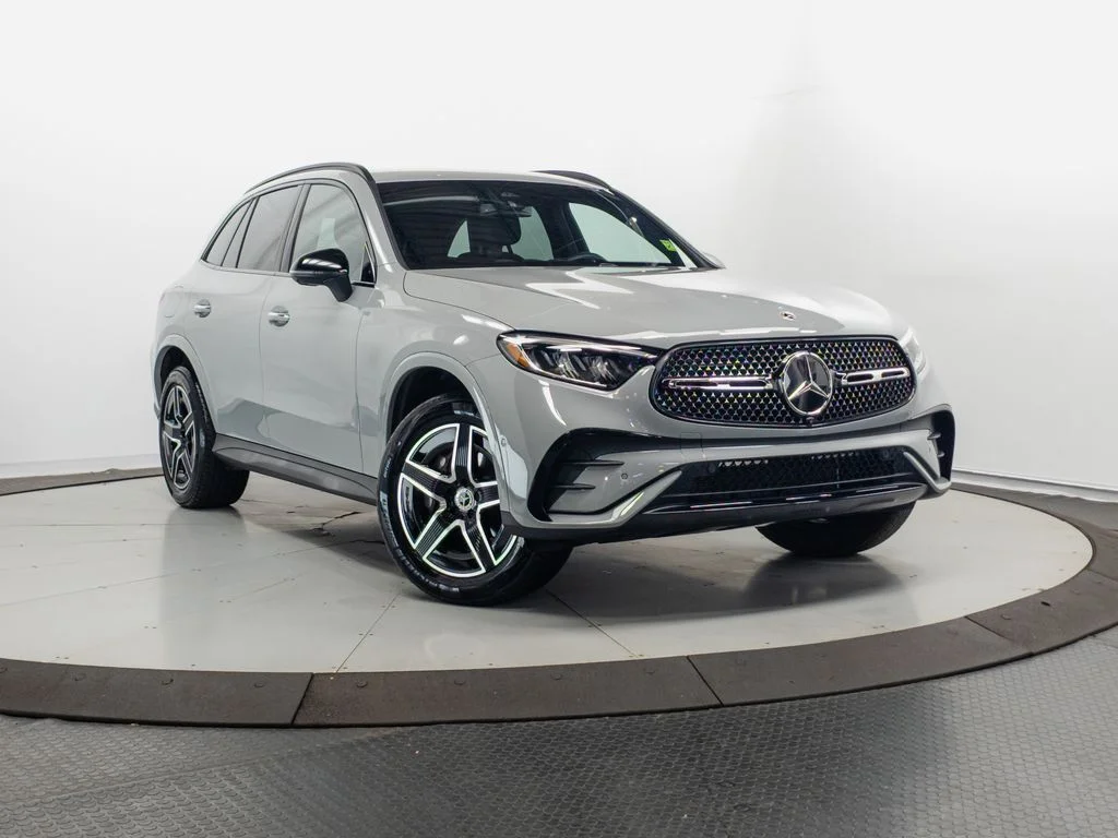 2026 Mercedes-Benz GLC GLC 300 4MATIC's photo