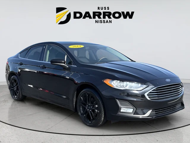 Used 2019 Black Ford SE image 8