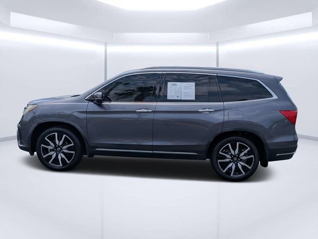 Used 2019 Modern Steel Metallic Honda Touring image 6