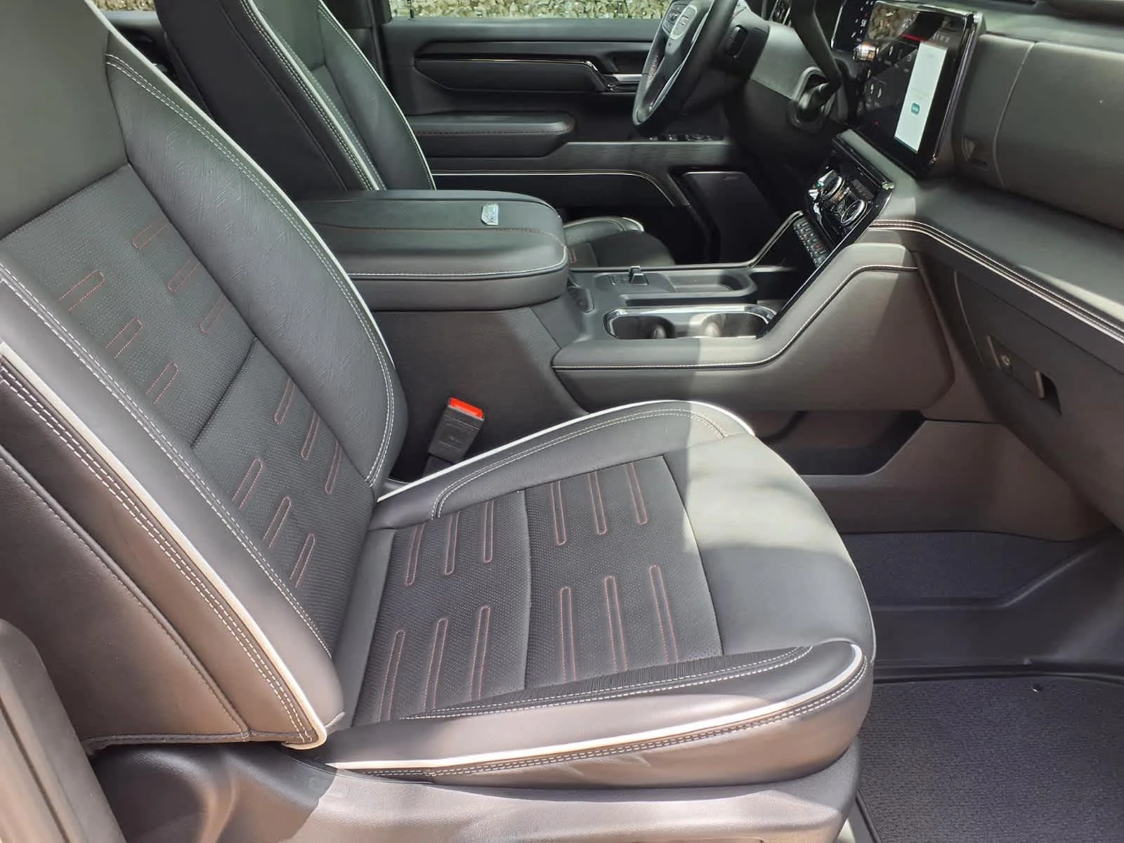 Used 2025 Thunderstorm Gray GMC AT4X image 12