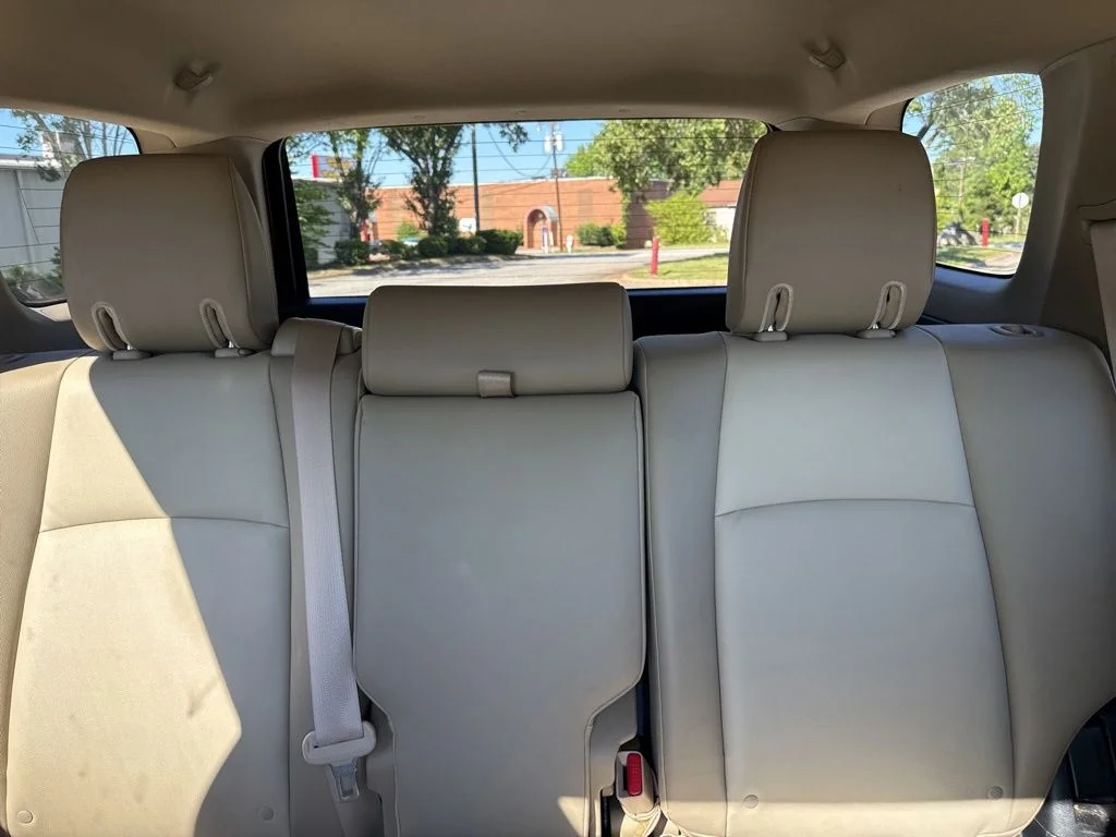 Used 2022 Gray Toyota SR5 Premium image 16