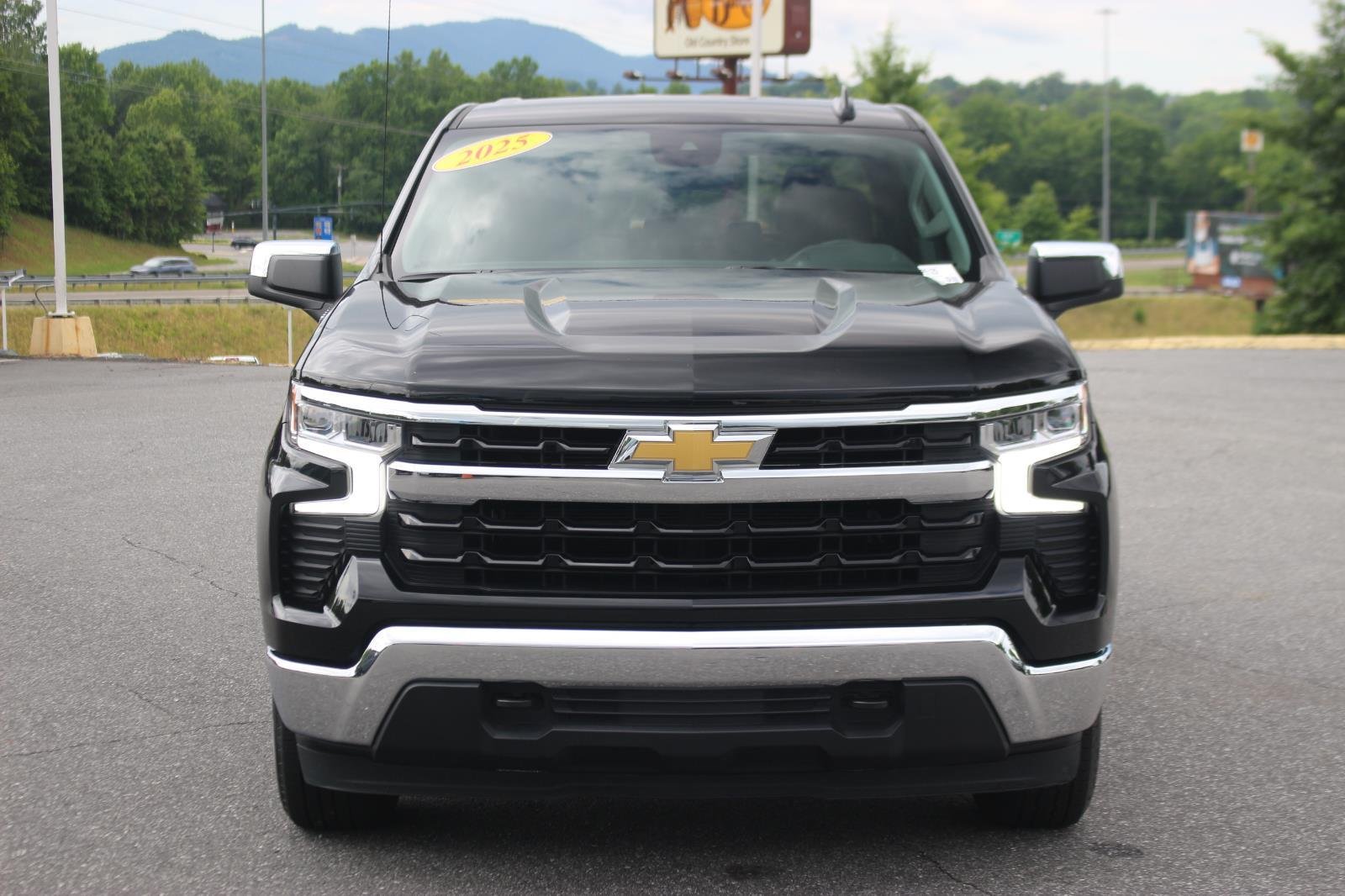 Used 2025 Black Chevrolet LT image 2