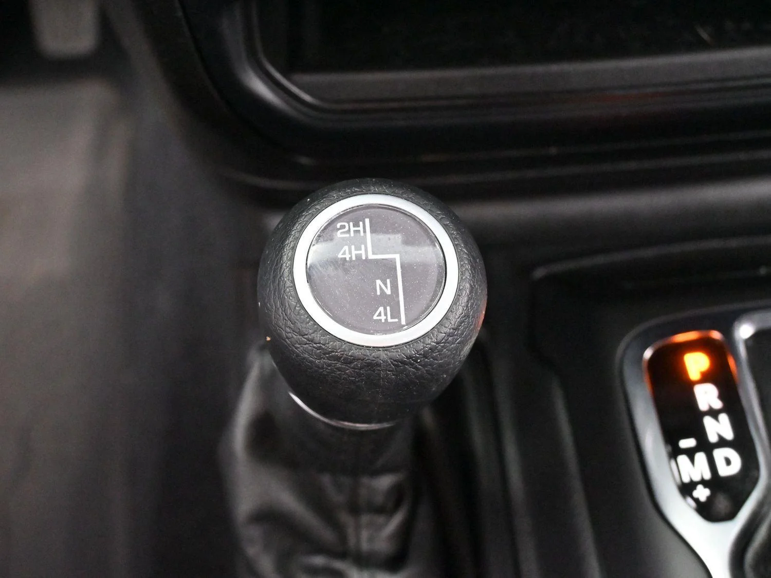 Used 2023 Hydro Blue Pearlcoat Jeep Sport S image 21