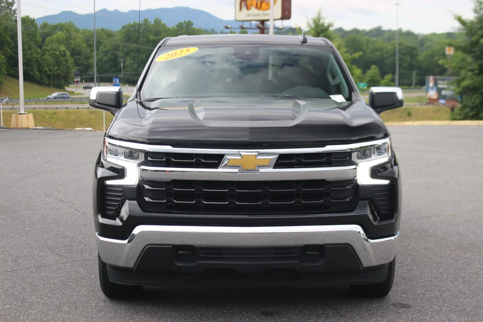 Used 2025 Black Chevrolet LT image 2