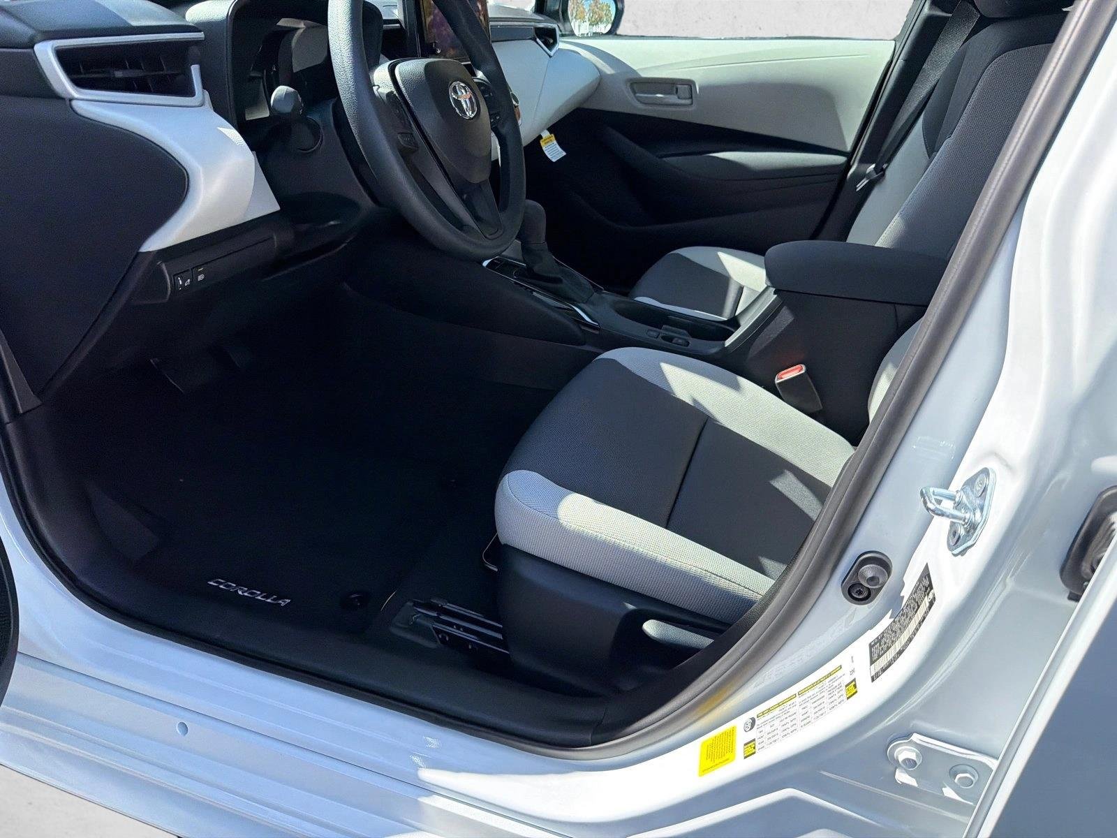 New 2027 Wind Chill Pearl Toyota LE image 9