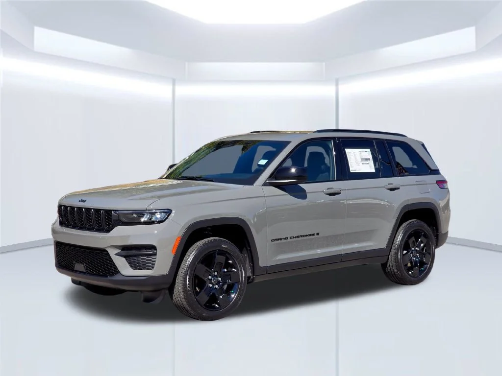New 2027 Gray Jeep Laredo X image 2
