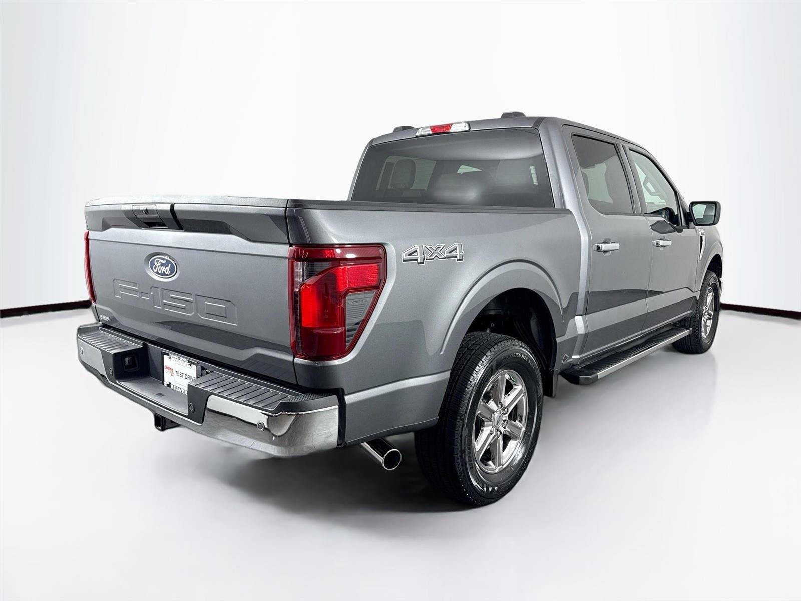 Used 2025 Carbonized Gray Ford XLT image 2