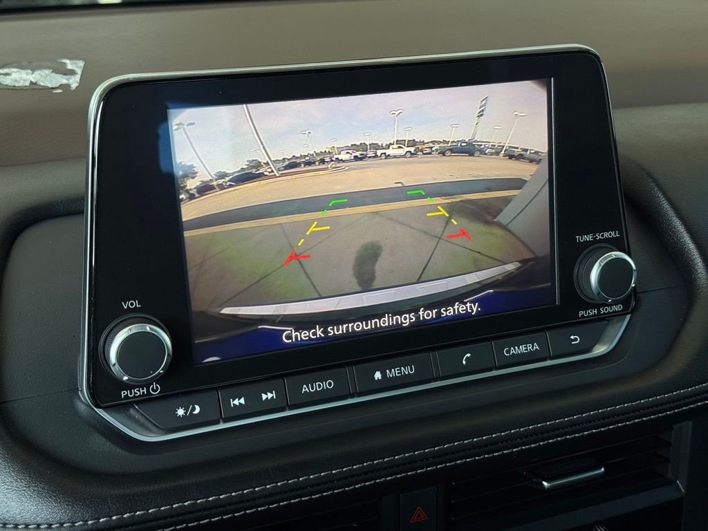 Used 2023 Black Nissan SV image 5