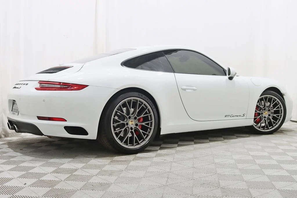 2017 Porsche 911 Carrera S