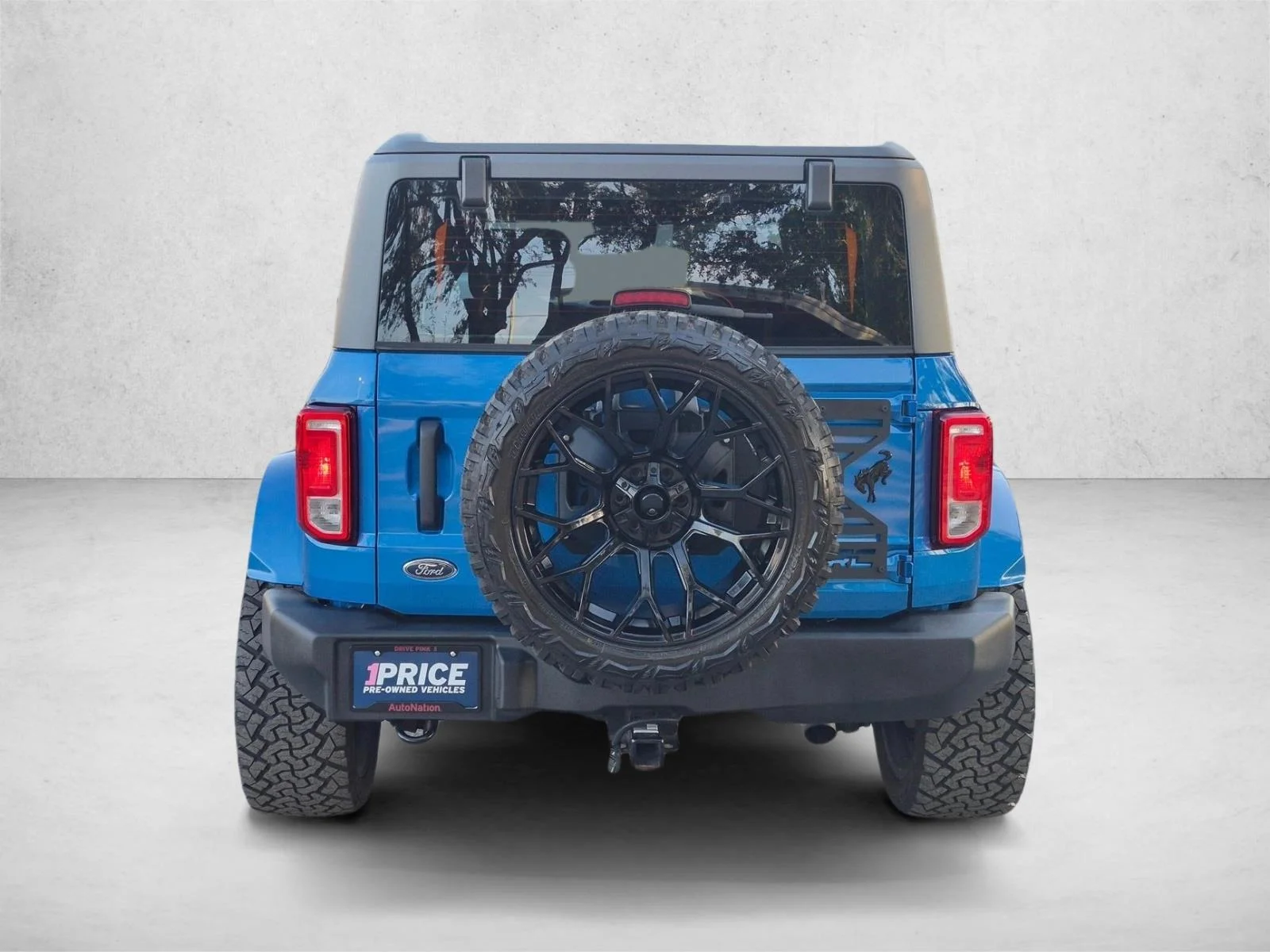 Used 2022 Velocity Blue Metallic Ford Base image 6