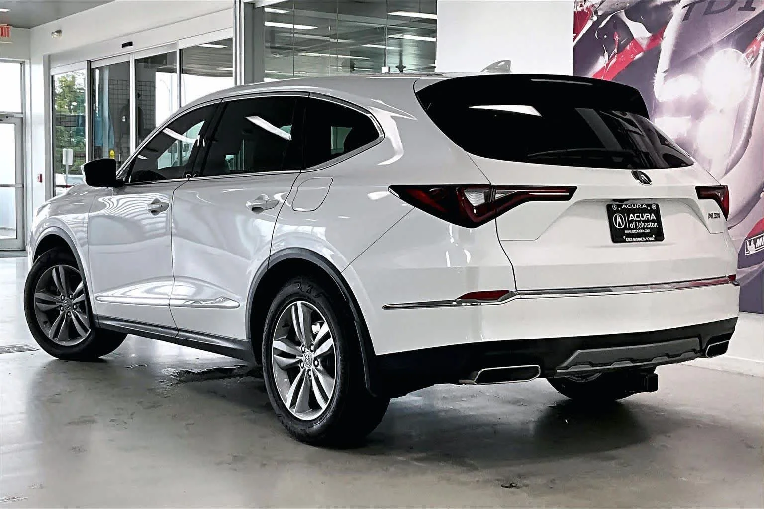 Used 2025 Platinum White Pearl Acura  image 4