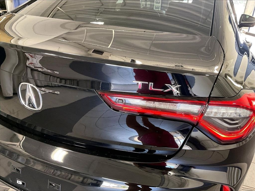 Used 2025 Black Acura Technology Package image 28