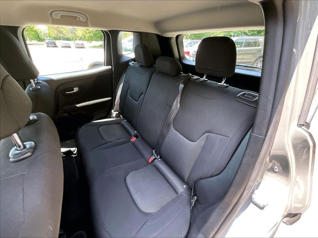 Used 2021 Gray Jeep Sport image 25
