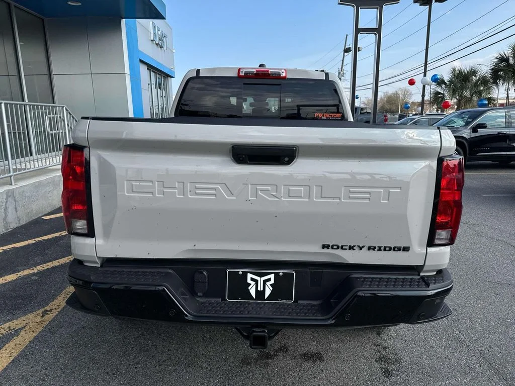 New 2026 White Chevrolet Trail Boss image 5