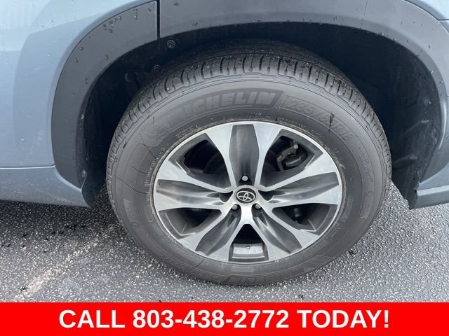 Used 2023 Gray Toyota XLE image 33