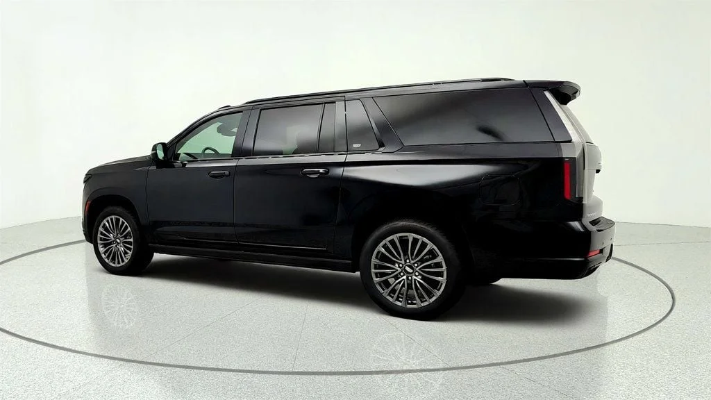 Used 2025 Black Raven Cadillac 4WD 4dr Sport Platinum image 7
