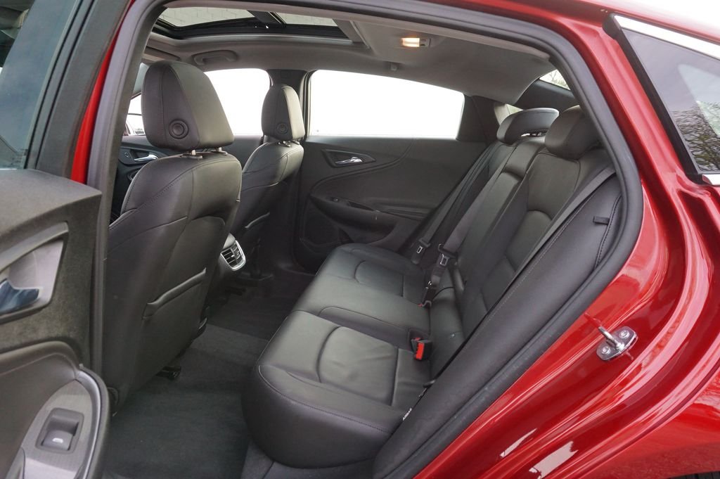 Used 2022 Red Chevrolet LT image 14