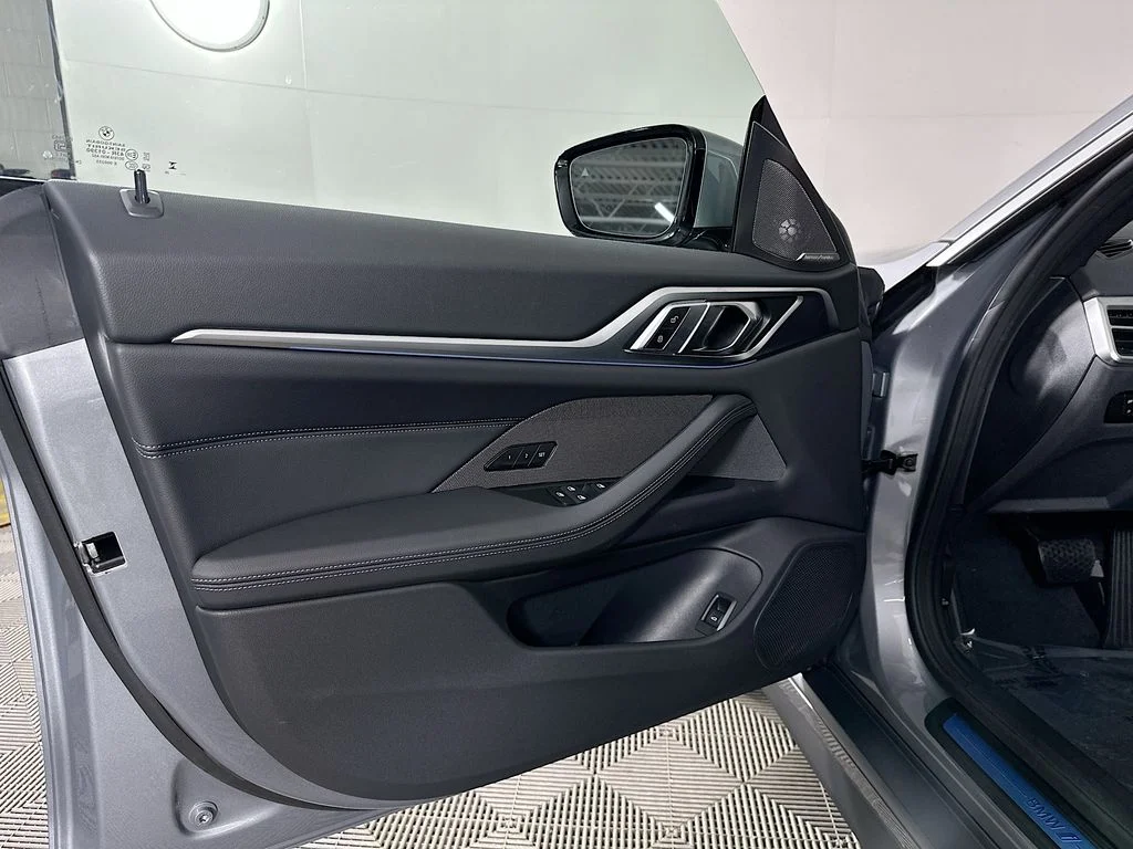 New 2026 Gray Metallic BMW xDrive40 image 23