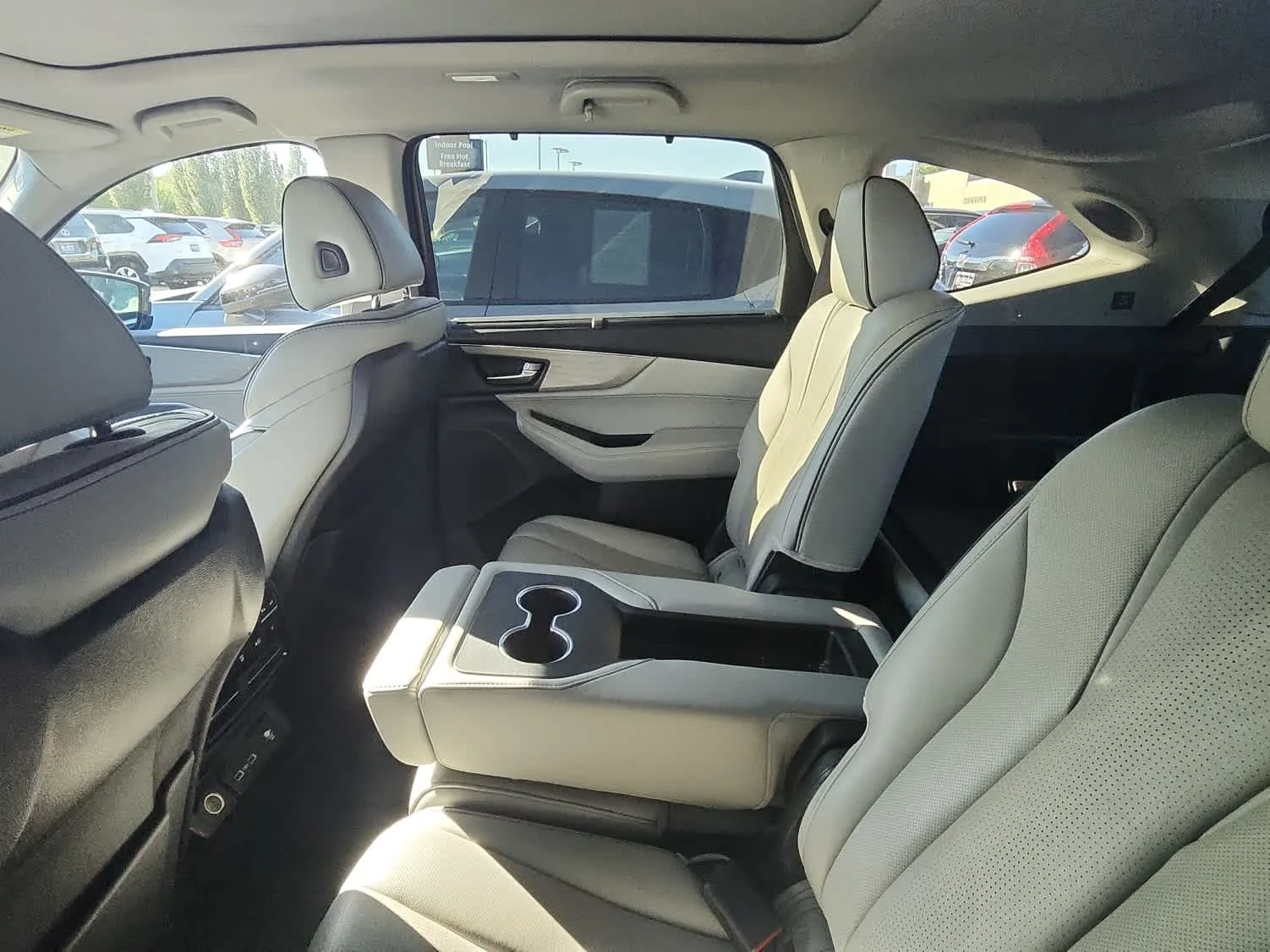 Used 2022 Fathom Blue Pearl Acura w/Advance Package image 9