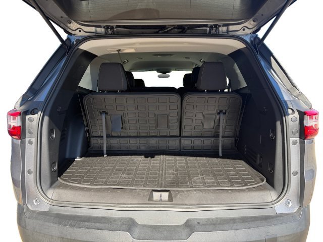 Used 2020 Gray Chevrolet LS image 36