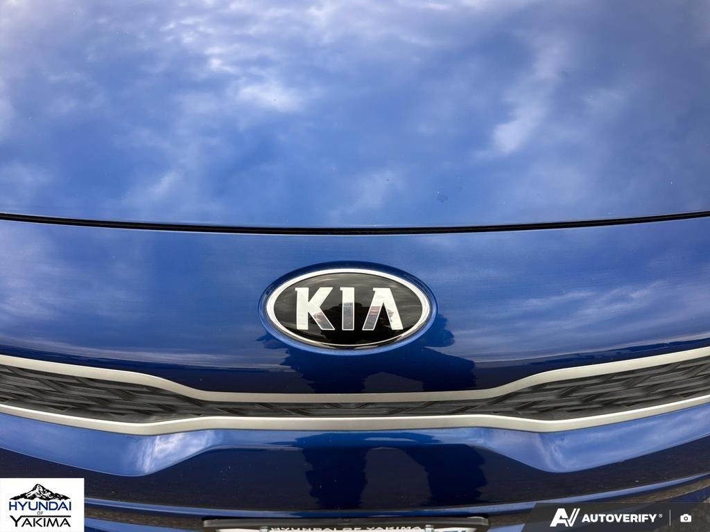 Used 2019  KIA S image 9