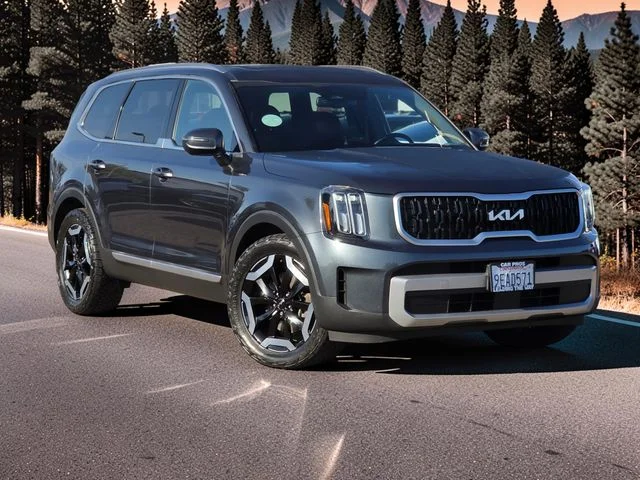 Used 2023 Gray Kia EX image 2