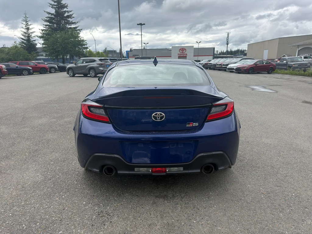 Used 2023 Trueno Blue Toyota Premium image 4