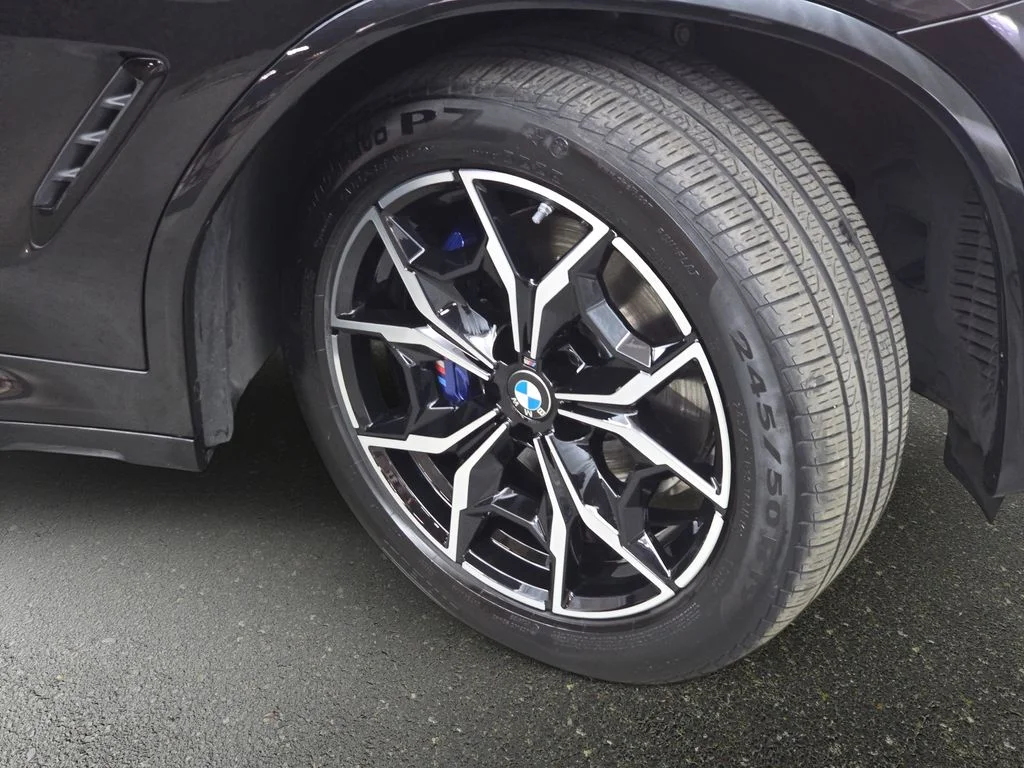 Used 2024 Black Sapphire Metallic BMW M40i image 34