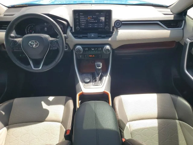 Used 2019 Blue Flame Toyota Adventure image 28